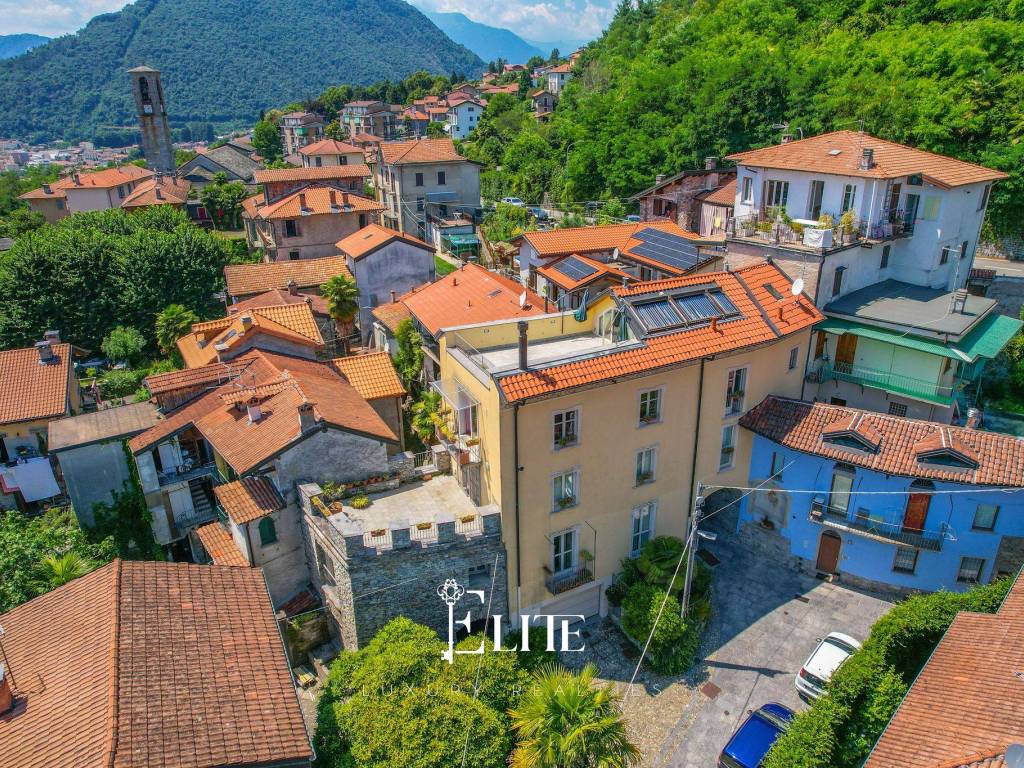 Villa a Verbania in Via Isonzo, 23 - Foto 2