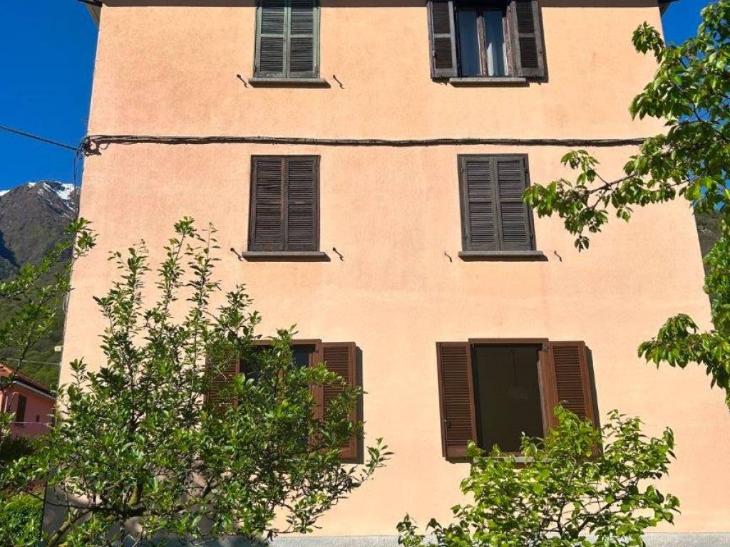 Appartamento a Pieve vergonte in Piazza Europa Unita, 3 - Foto 3