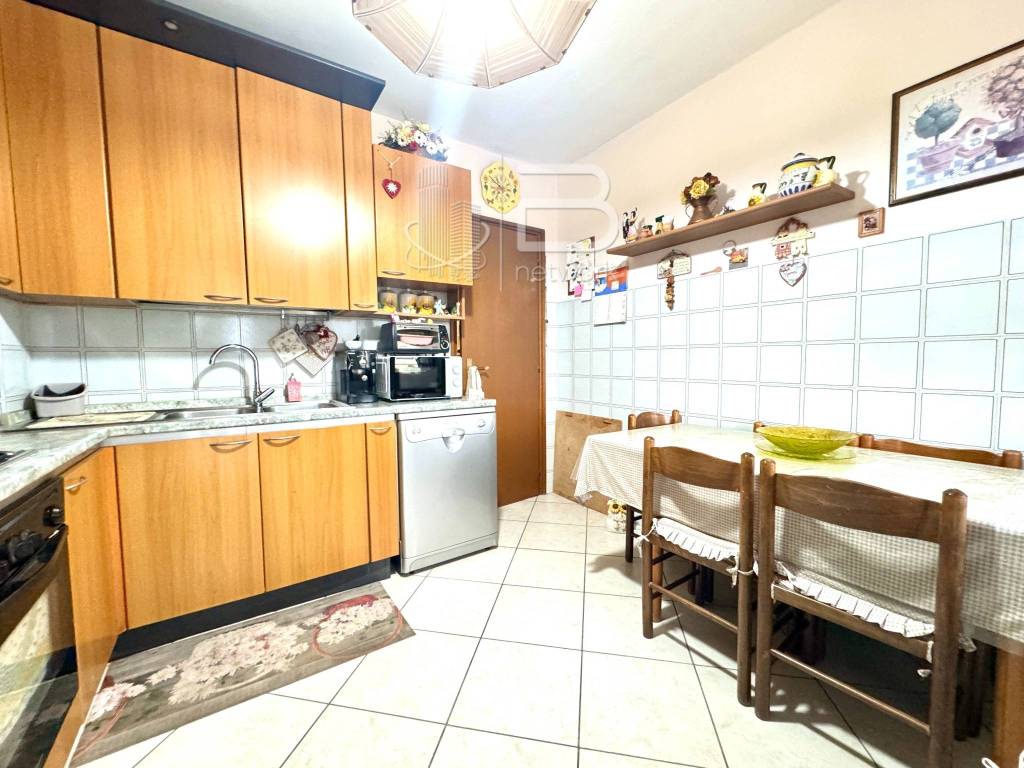 Appartamento a Monsummano terme in Via Cesare Battisti - Foto 4