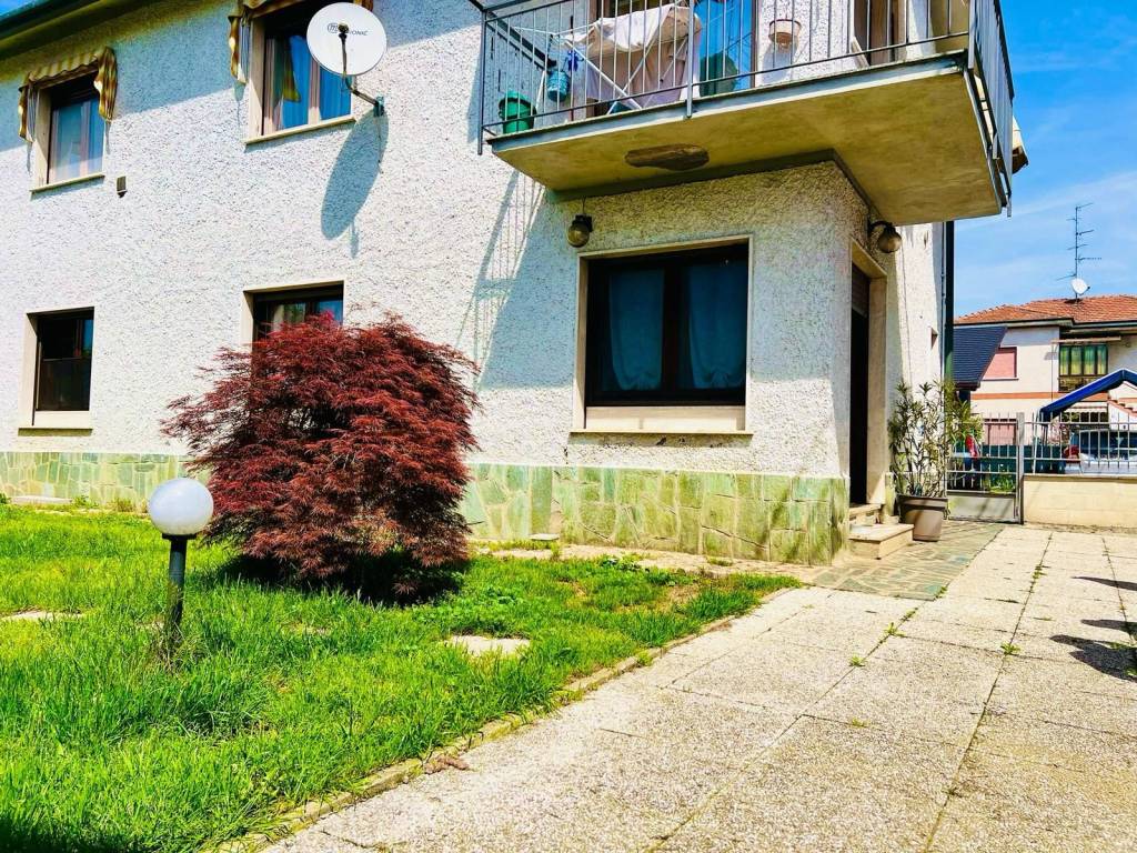 Appartamento a Cavaria con premezzo in Via Bertolotti, 205 - Foto 3