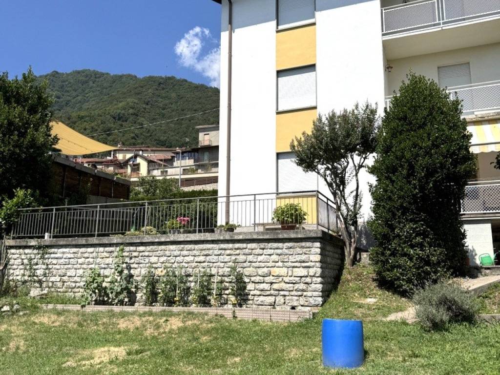 Villa a Carenno in Via Calolzio - Foto 3