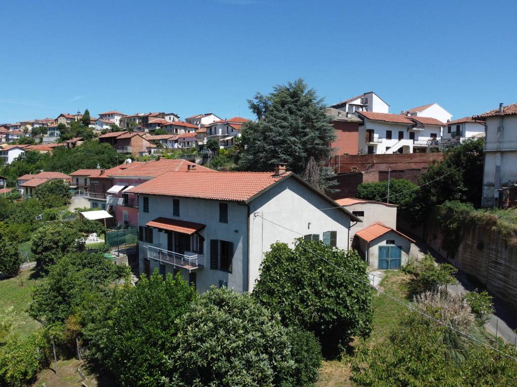 Villa a Montechiaro d'asti in Via Strada vecchia, 4 - Foto 2