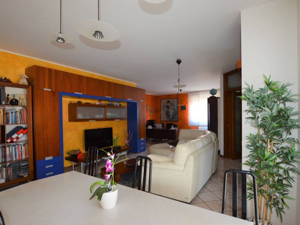 Appartamento a Monte roberto - Foto 2