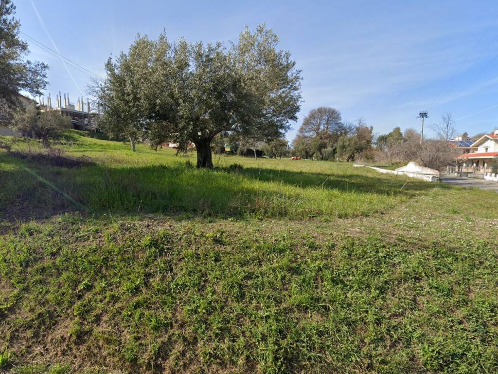 Terreno a Colonnella in Contrada Giardino - Foto 2