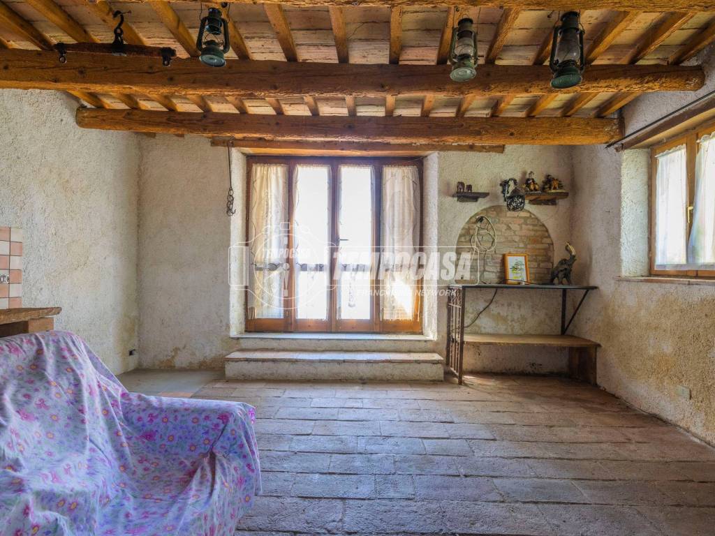 Palazzo / stabile a San costanzo in Via Stacciola Villa - Foto 4