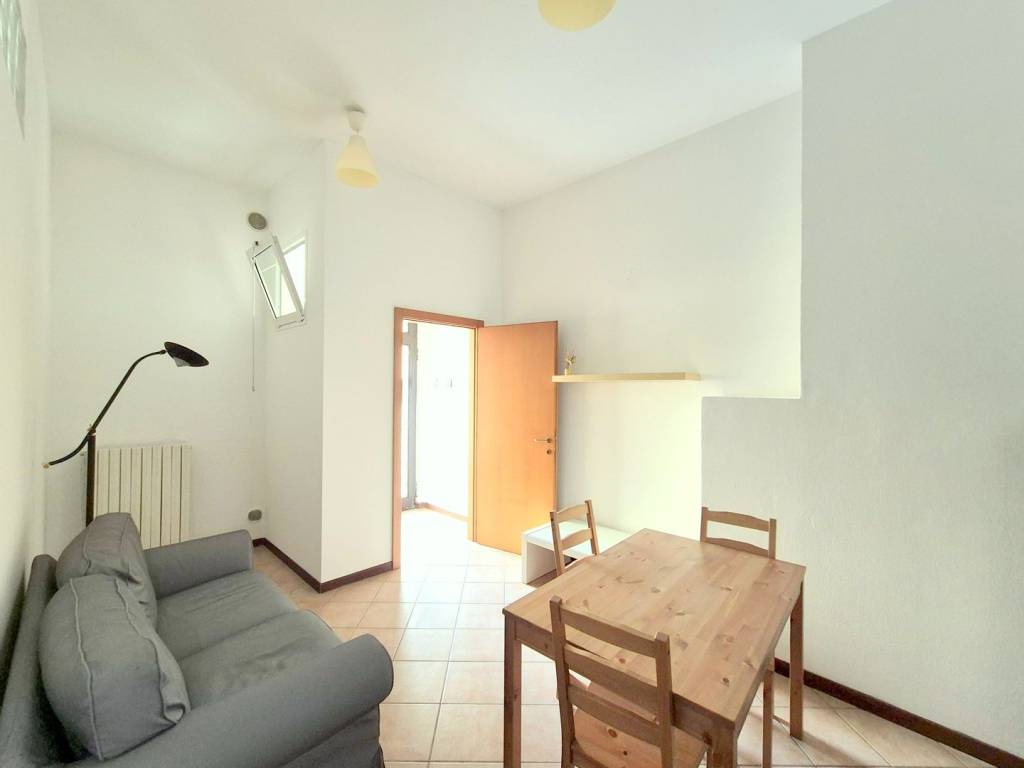 Appartamento a Verona in Via Pietro Cossali, 13 - Foto 4