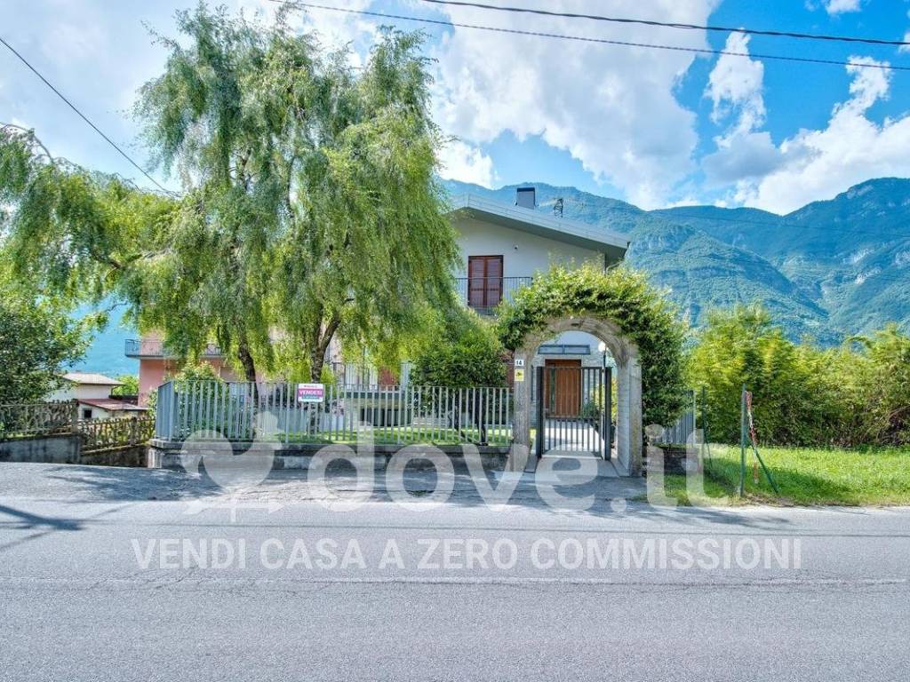 Villa a Esine in Via Casa Bianca, 14 - Foto 3