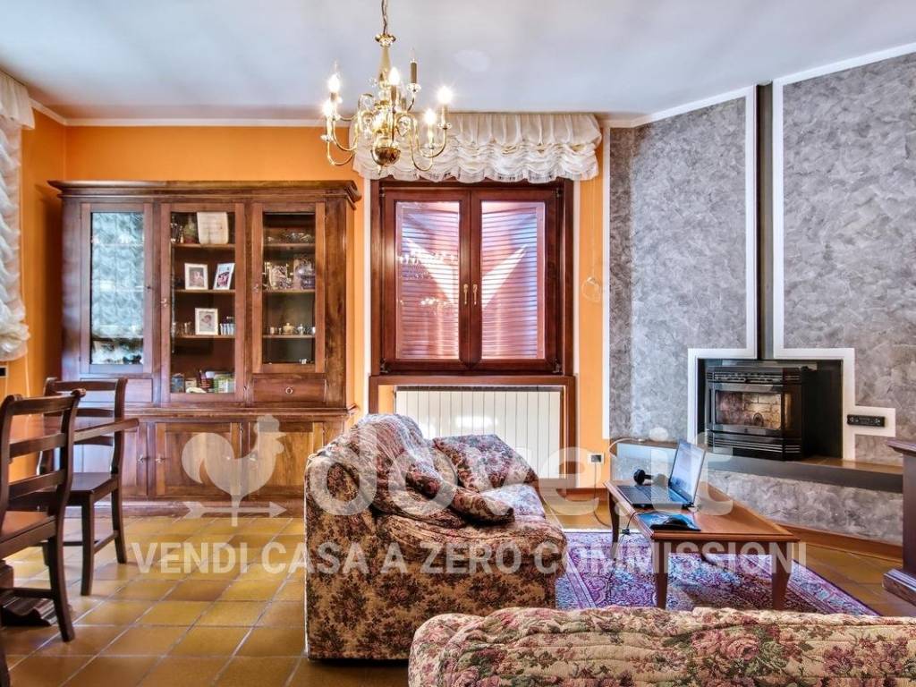 Villa a Esine in Via Casa Bianca, 14 - Foto 4