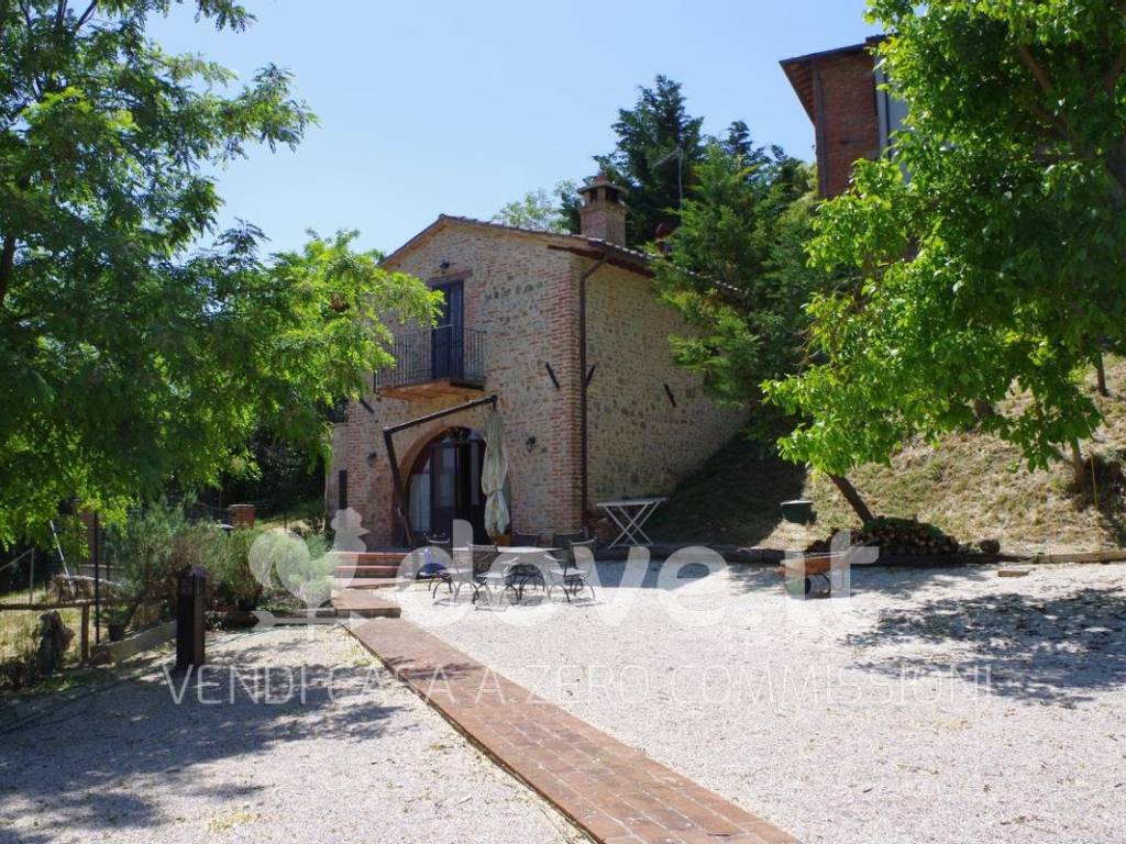 Rustico / casale a Città della pieve in Strada Provinciale di Porto Tratto - Foto 2