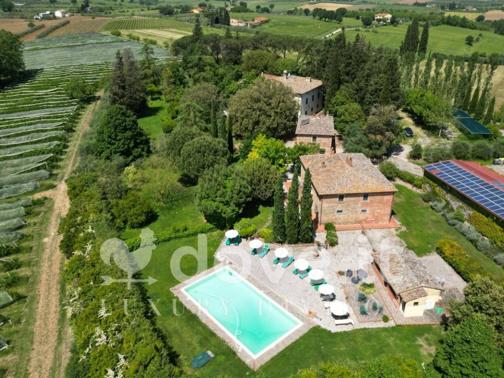 Rustico / casale a Cortona in Località Montecchio del Loto - Foto 2