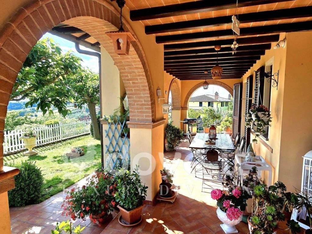 Villa a Castiglione del lago in Via della Vendemmia, 9 - Foto 5