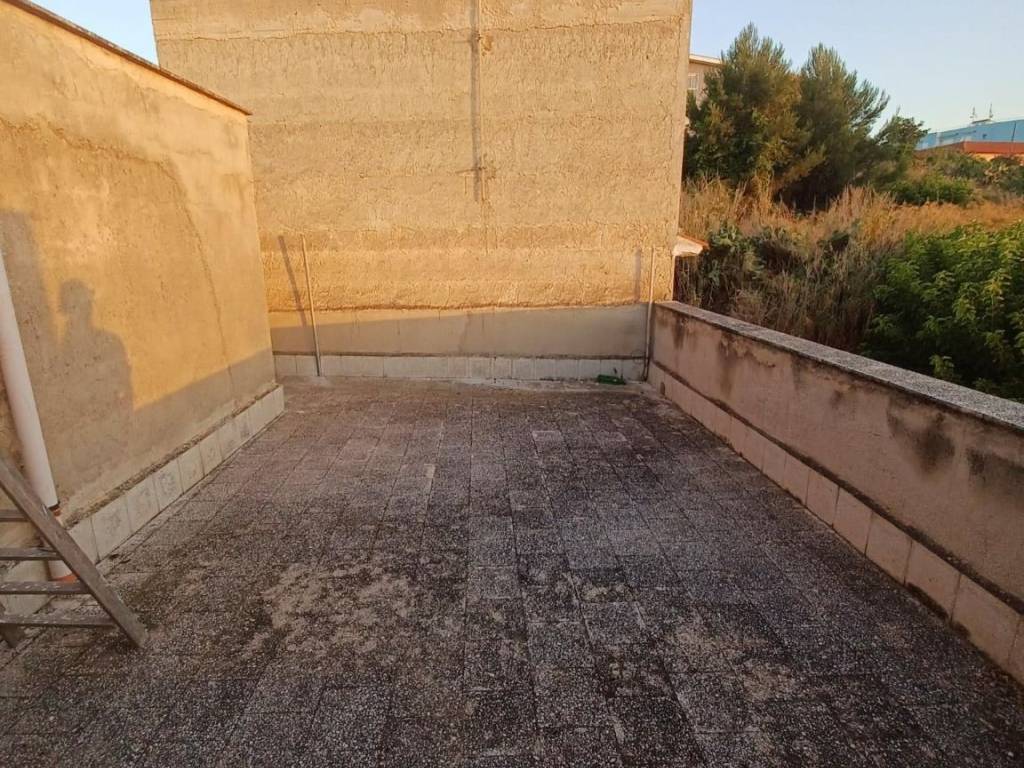 Casa indipendente a Balestrate in Via Alessandro Volta - Foto 3