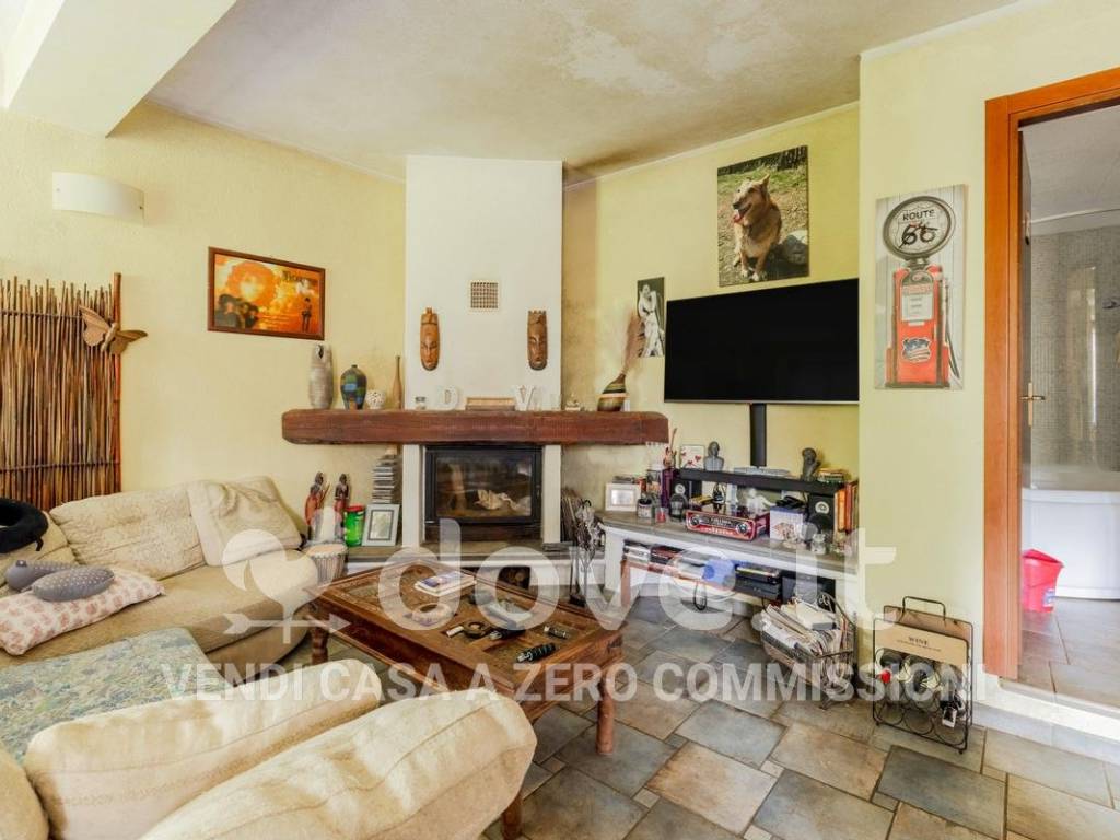 Villa a Viggiù in Viale Milano, 46 - Foto 4
