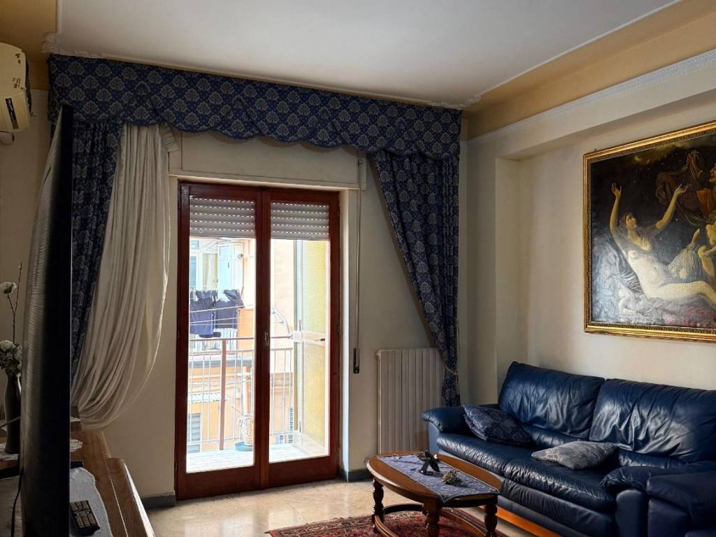 Appartamento a Crotone in Via Firenze - Foto 4