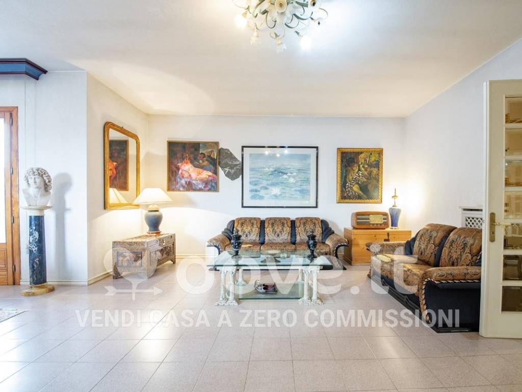 Villa a Copertino in Via Evangelista Torricelli - Foto 4