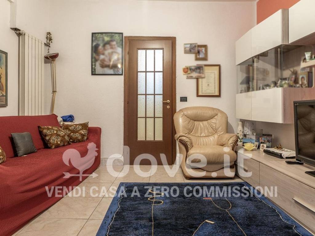 Villa a Bizzarone in Via Armando Diaz, 7 - Foto 2