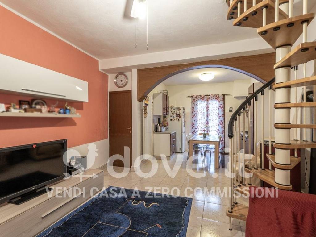 Villa a Bizzarone in Via Armando Diaz, 7 - Foto 4