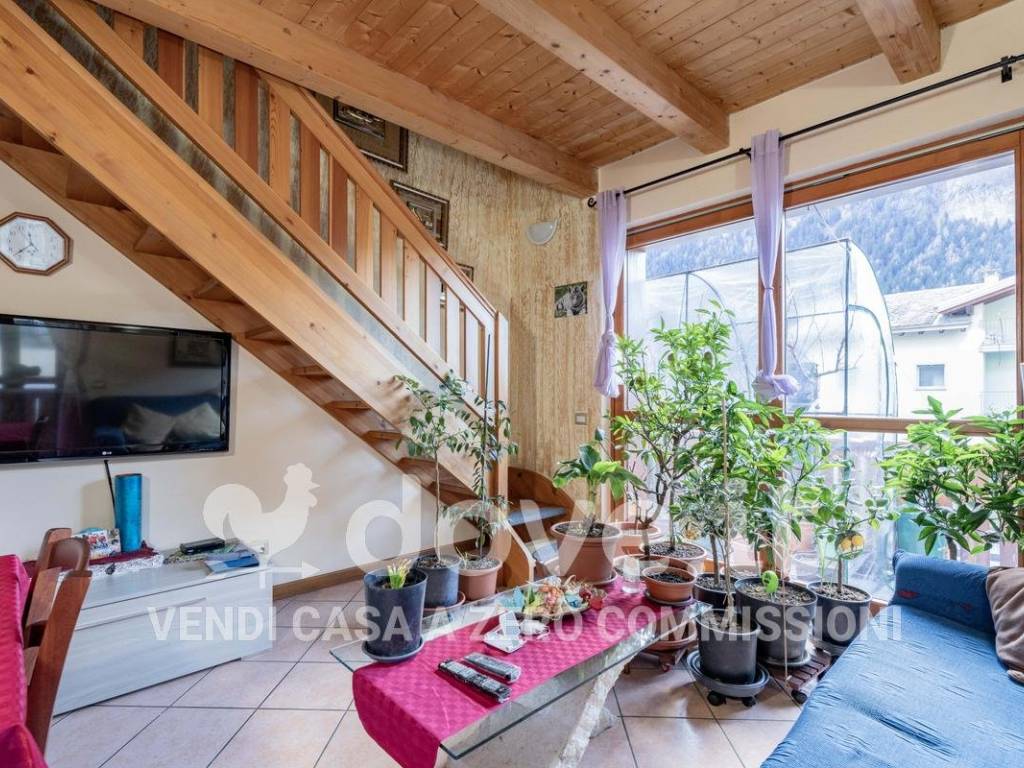 Appartamento a Sondalo in Via Ugo Foscolo, 22 - Foto 2