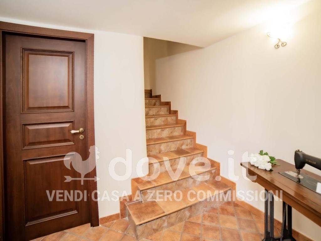 Appartamento a Castiglione di sicilia in Piazza Lauria - Foto 5