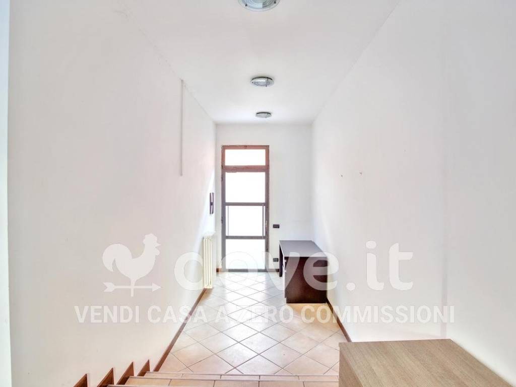 Appartamento a Luino in Via Carlo Porta, 1 - Foto 5