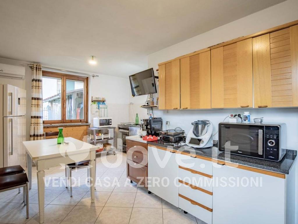 Villa a Leinì in Via Fratelli Fiore, 35 - Foto 3