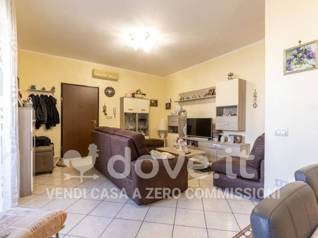 Appartamento a Francavilla fontana in Via Luigi de Tommaso - Foto 3