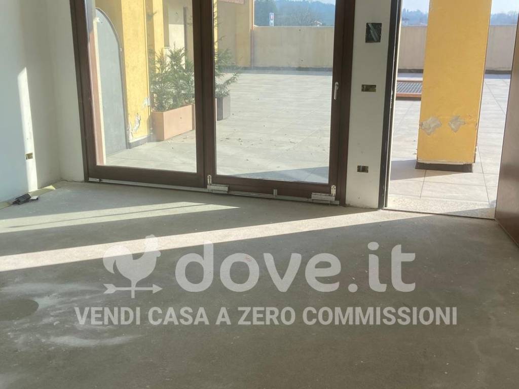 Appartamento a Sesto calende in Via Sempione, 57 - Foto 3