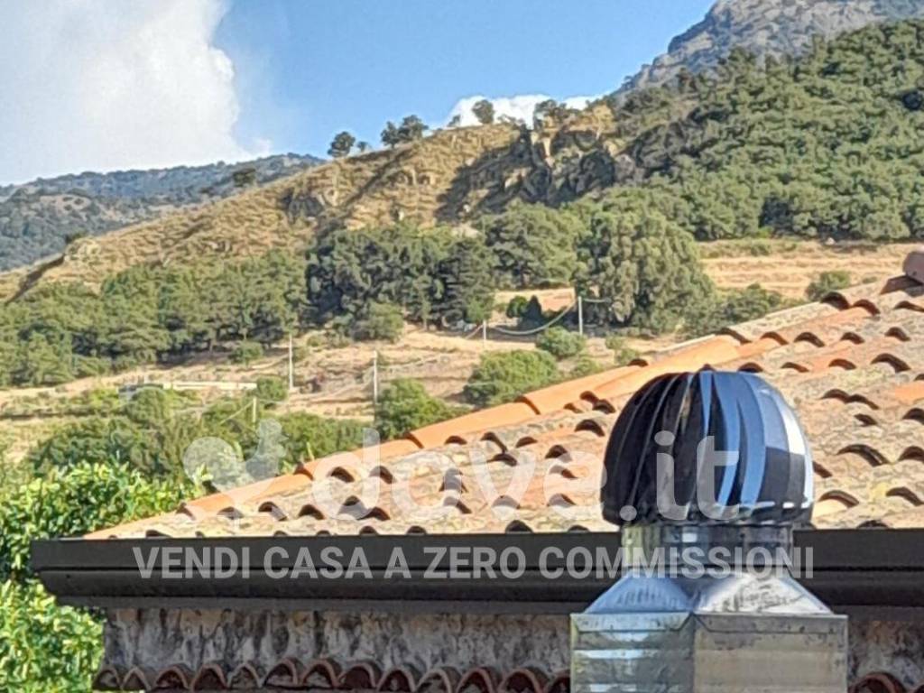 Rustico / casale a Castiglione di sicilia in Contrada Ponte Gaeto - Foto 4