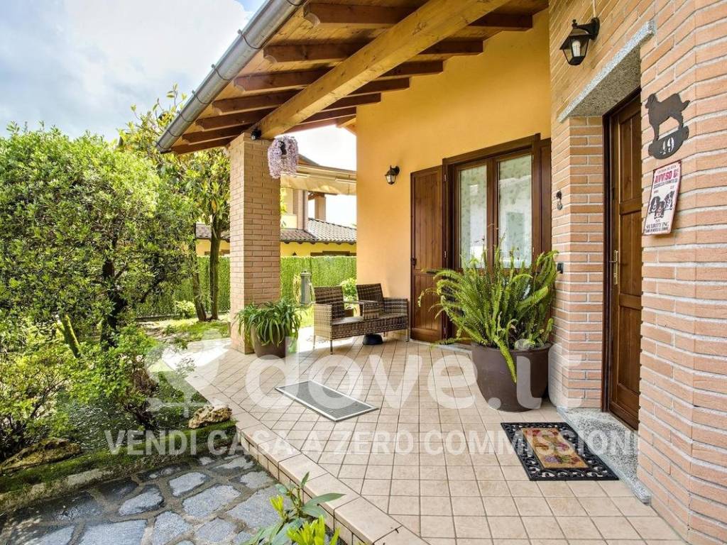 Villa a Cuveglio in Via Vidoletti, 49 - Foto 2