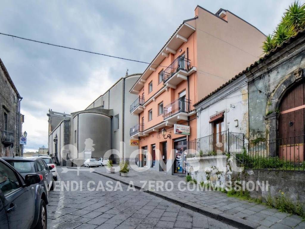 Appartamento a Pedara in Corso Ara di Giove, 48 - Foto 4