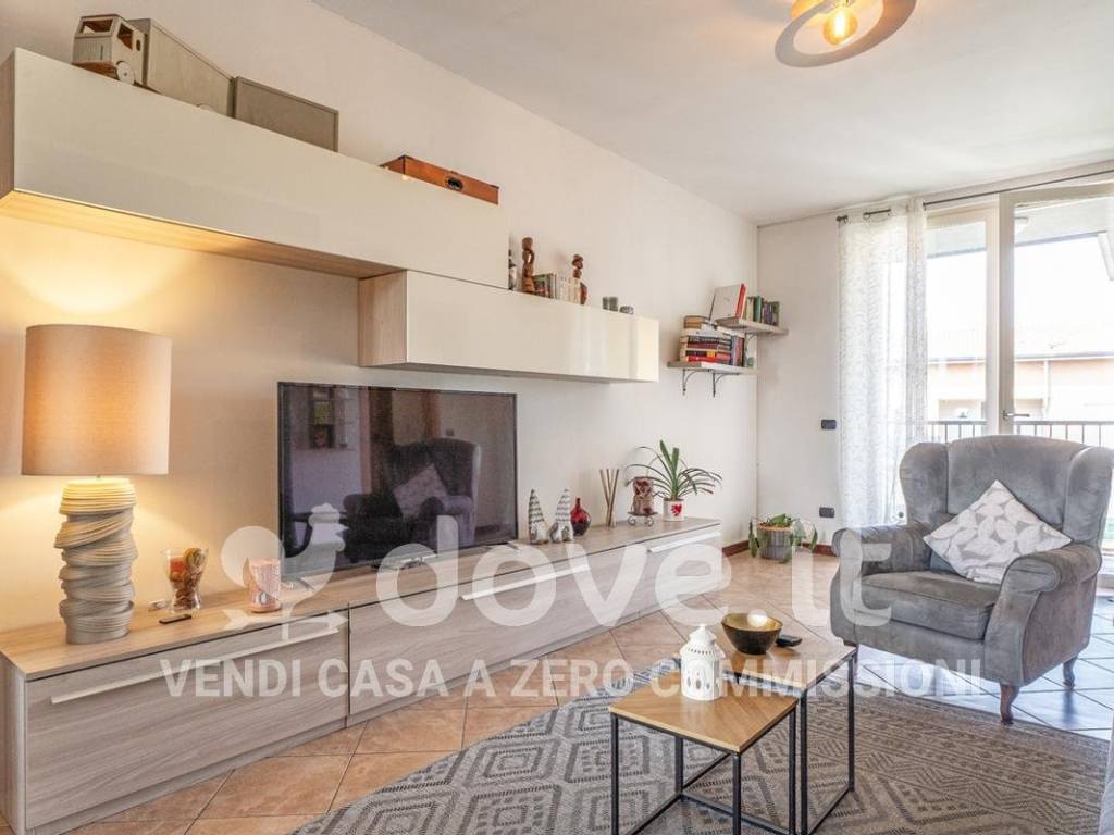 Appartamento a Mozzate in Via Don Osvaldo Bellomi, 20 - Foto 2