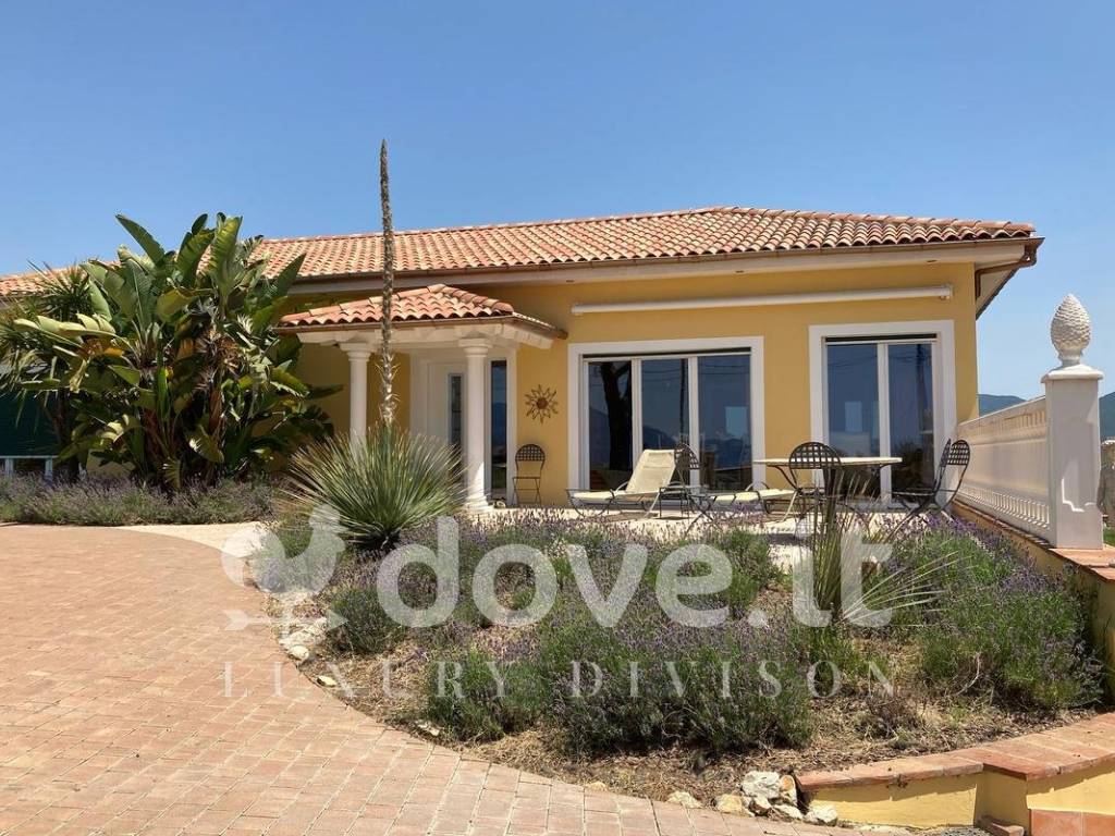 Villa a Camporosso in Via Maure - Foto 2