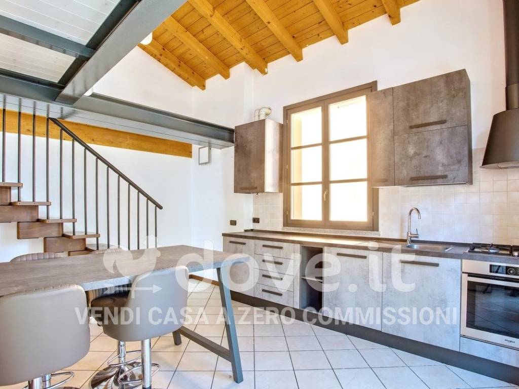 Appartamento a Luino in Via Carlo Porta, 3 - Foto 2