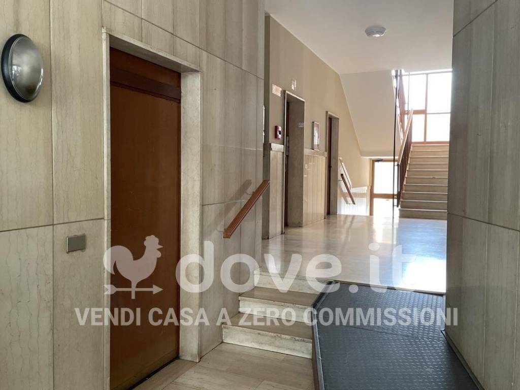 Appartamento a Luino in Via XV Agosto, 32 - Foto 5