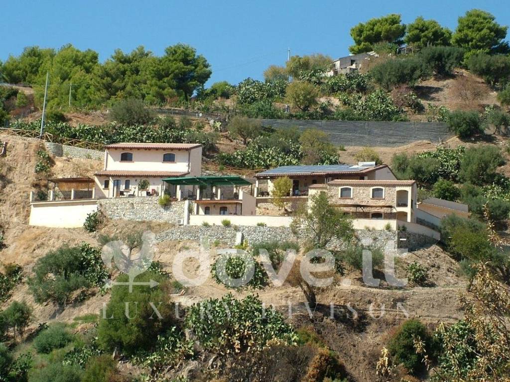 Rustico / casale a Palizzi in Contrada Gunì - Foto 2