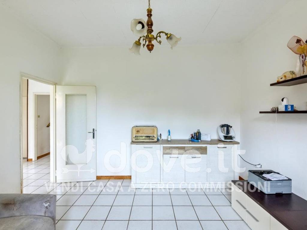 Villa a Besnate in Via Carducci - Foto 5