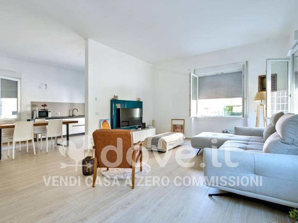 Villa a Arosio in Via degli Alpini, 11 - Foto 5