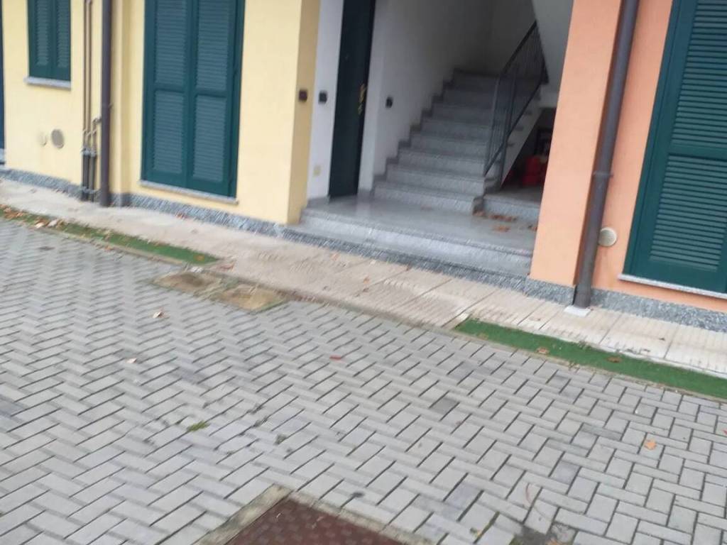 Appartamento a Origgio in Via Guglielmo Marconi, 8 - Foto 4