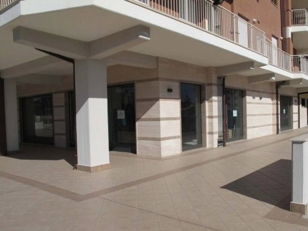 Immobile a Frosinone in Via Tommaso Landolfi S.N.C. - Foto 3