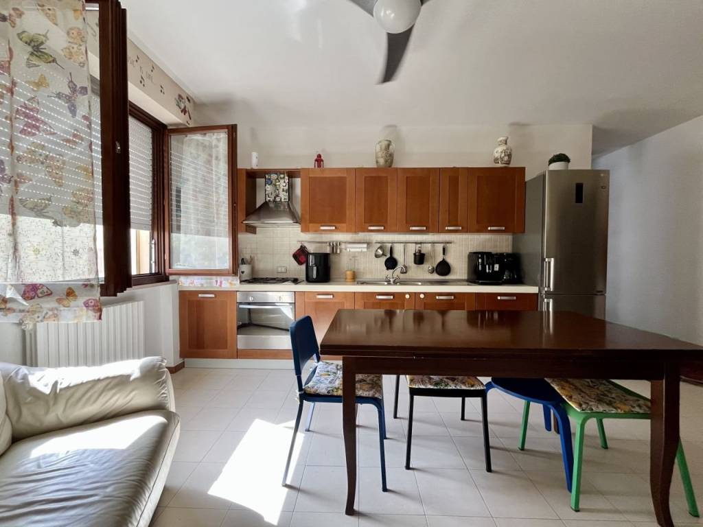 Appartamento a Castelbellino in Via Eugenio Curiel - Foto 3