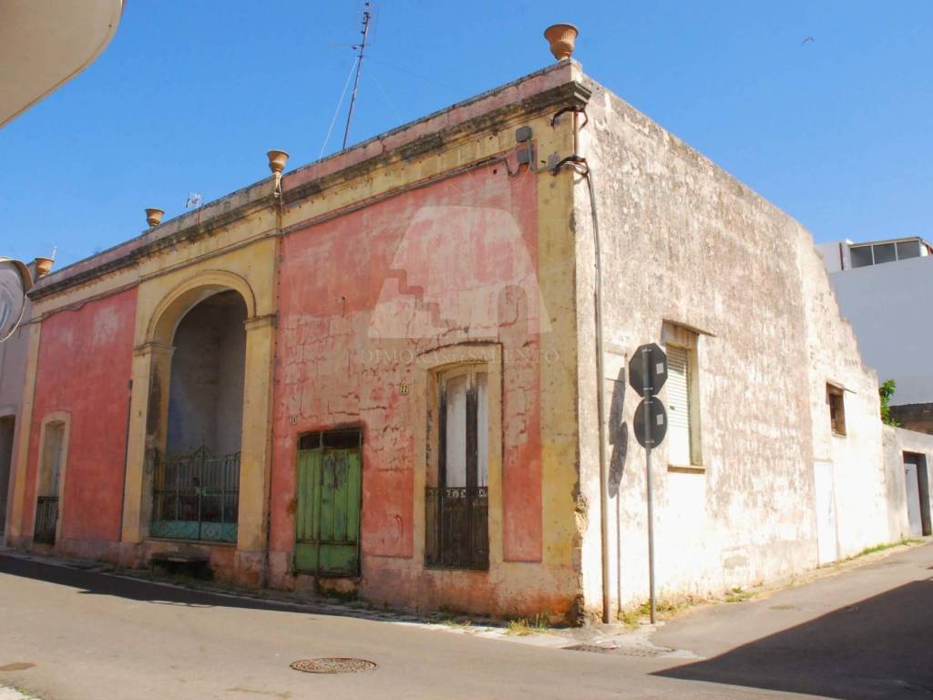 Casa indipendente a Presicce-acquarica in Via Armando Diaz, 28 - Foto 2