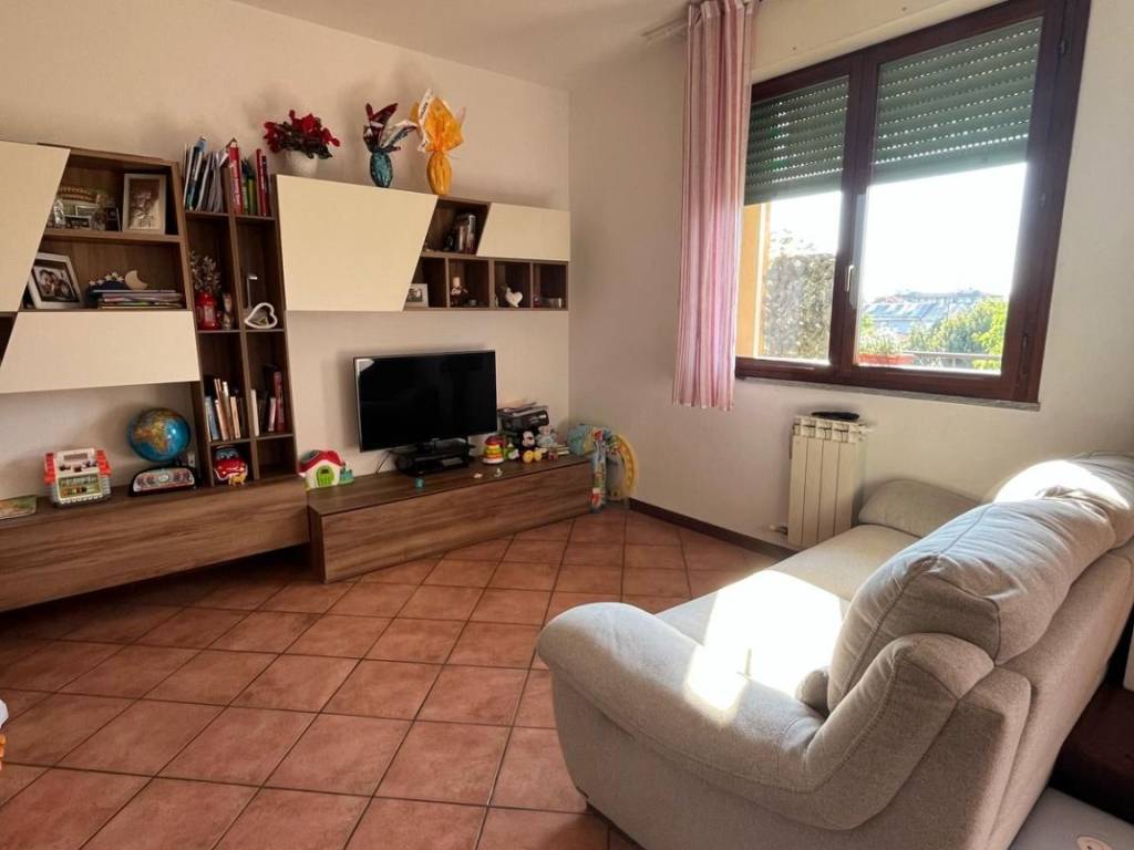 Appartamento a Cislago in Via Resegone, 84 - Foto 5