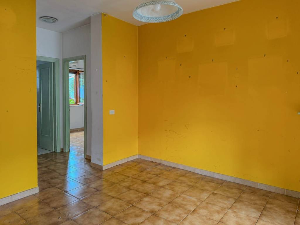 Appartamento a Capodimonte in via isola martana - Foto 3
