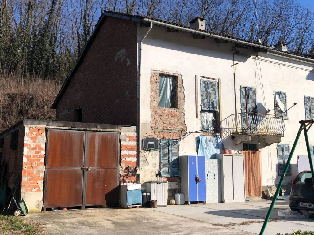 Rustico / casale a Revigliasco d'asti in Strada V48W+9J - Foto 2