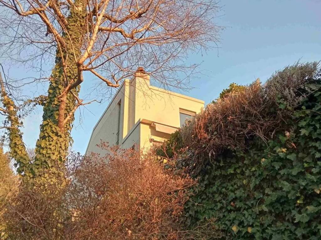 Villa a Lipomo in Via Rovascino S.N.C. - Foto 2