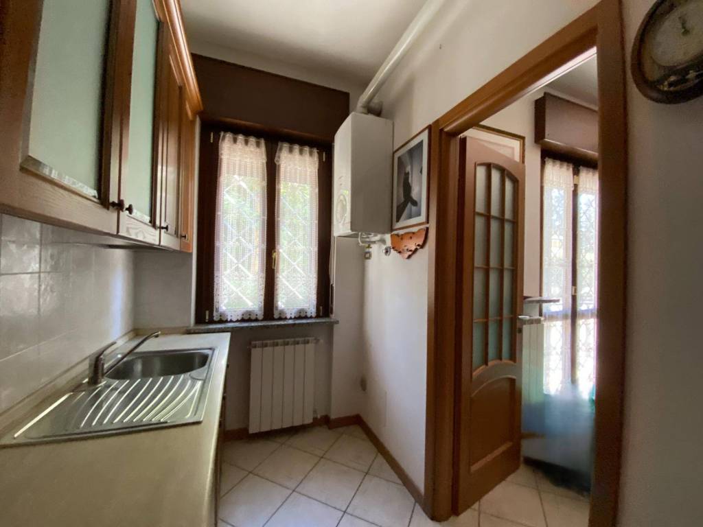 Appartamento a Casorate sempione in Via Cesare Battisti, 13 - Foto 5