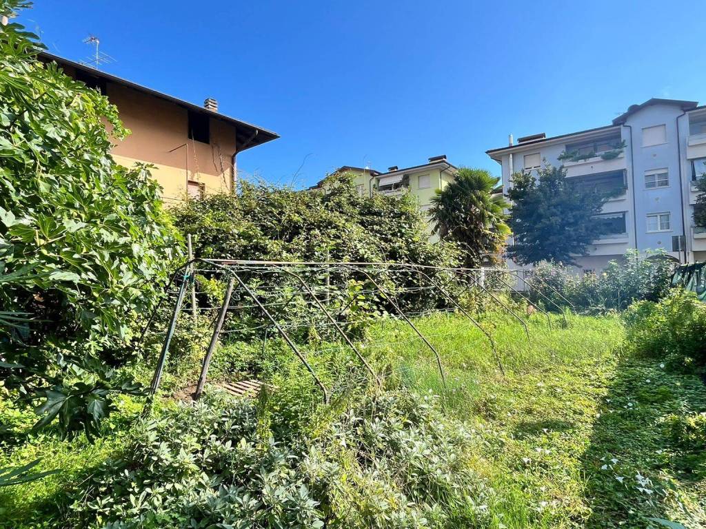 Casa indipendente a Trento in Via Don Lorenzo Guetti, 6 - Foto 2