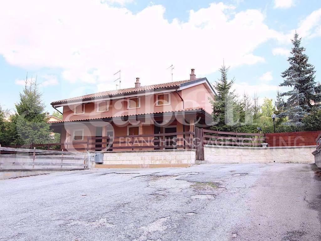 Villa a Castel di sangro in Pontone, s.n. - Foto 3