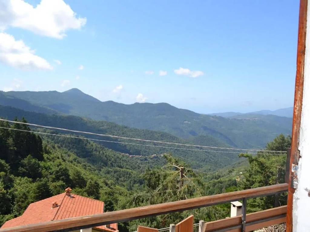 Appartamento a Bajardo in Via Taggiasco S.N.C. - Foto 2