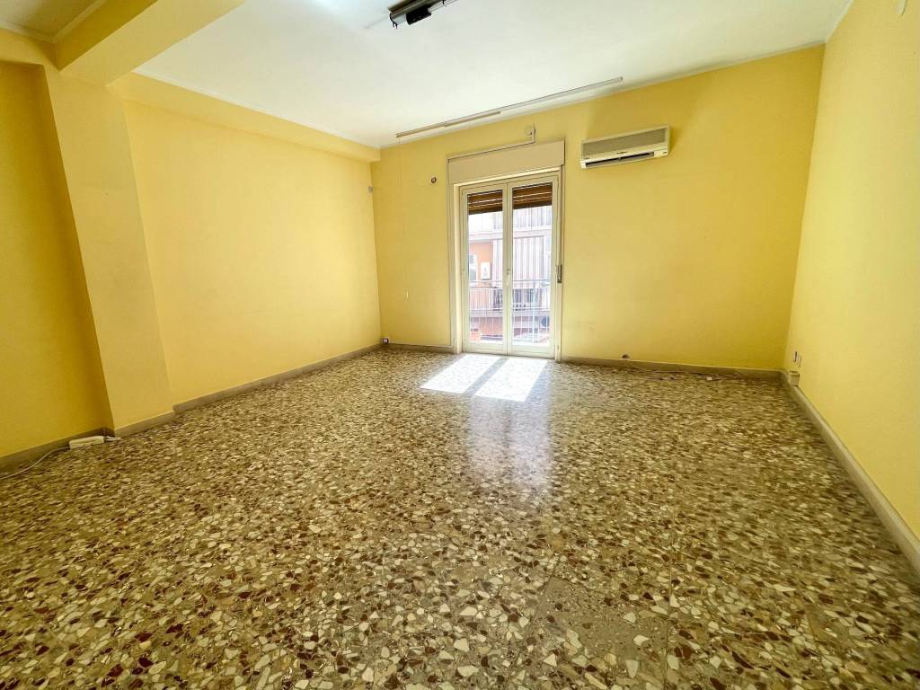 Appartamento a Siracusa in Viale Santa Panagia - Foto 2